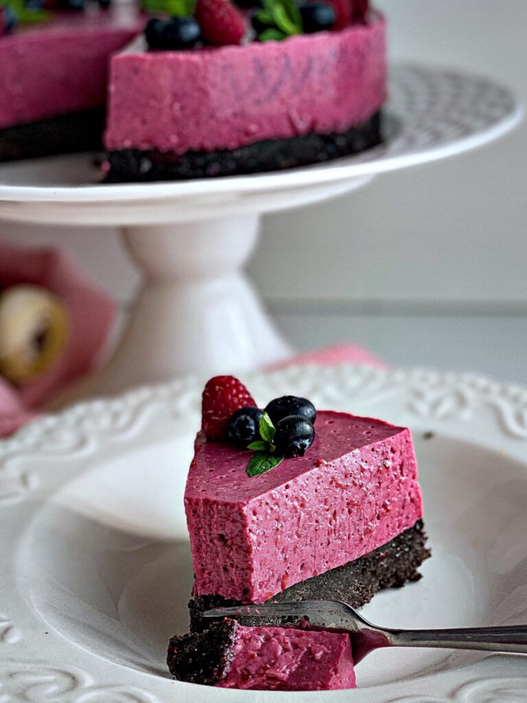 Cheesecake cu iaurt si mure