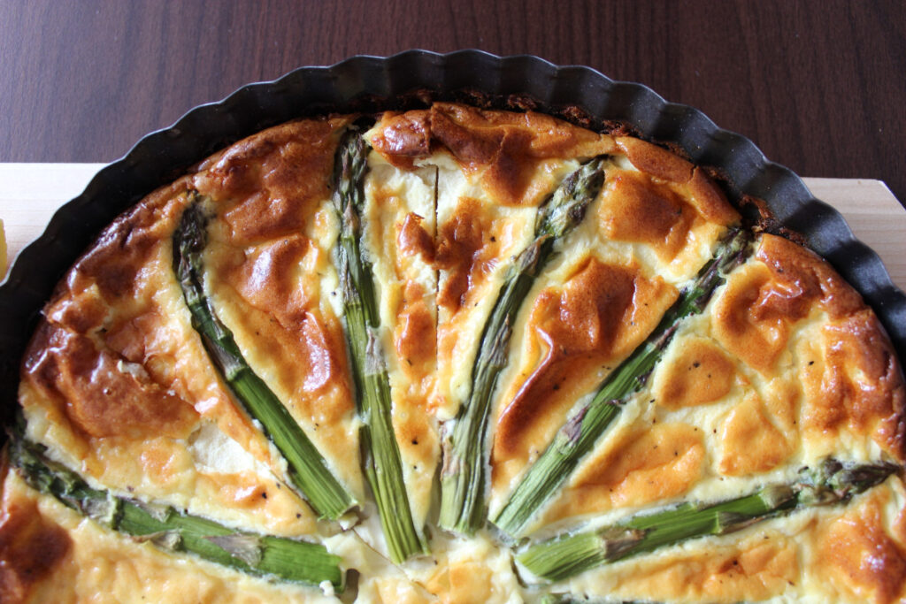 Tarta cu sparanghel fara blat