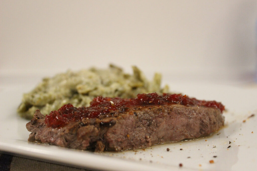 Vrabioara de vita in lapte asezonata cu sare afumata, sare cu mure si mustar