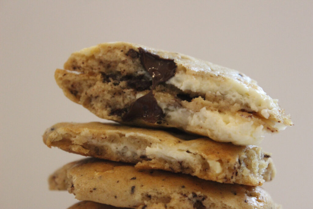 Cheesecake Chocolate Chips Cookies