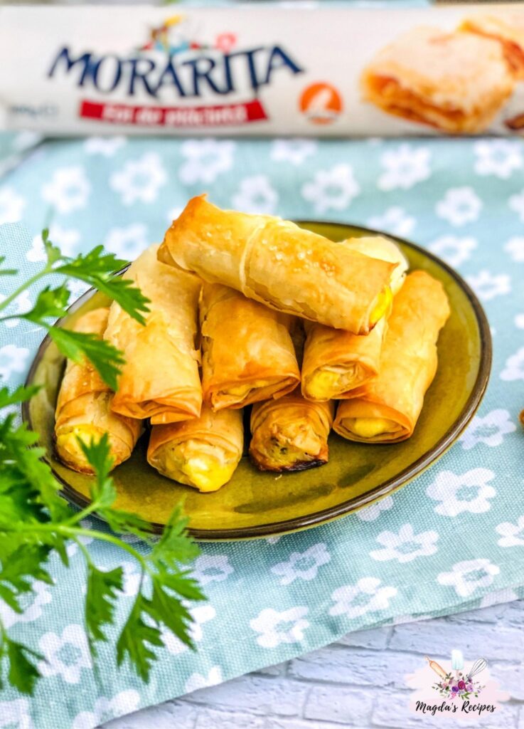 Pachetele cu telemea și pătrunjel