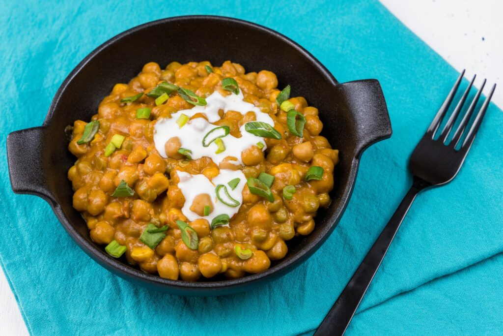 Dahl cu năut și mazăre