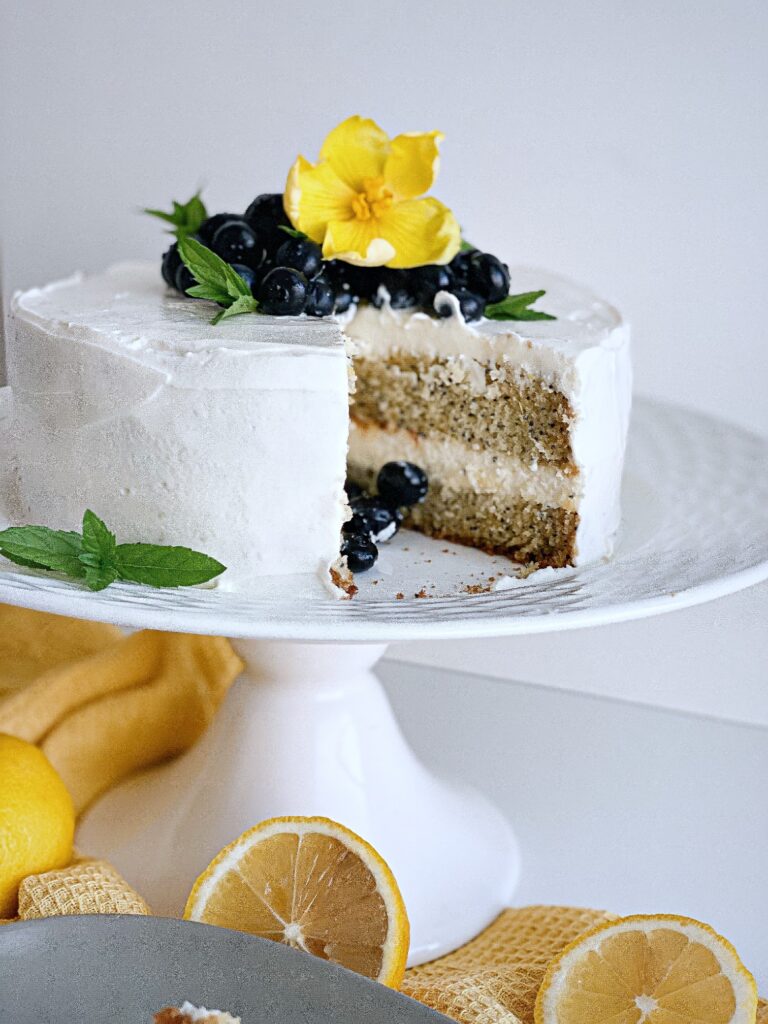 Tort cu lamaie si mac