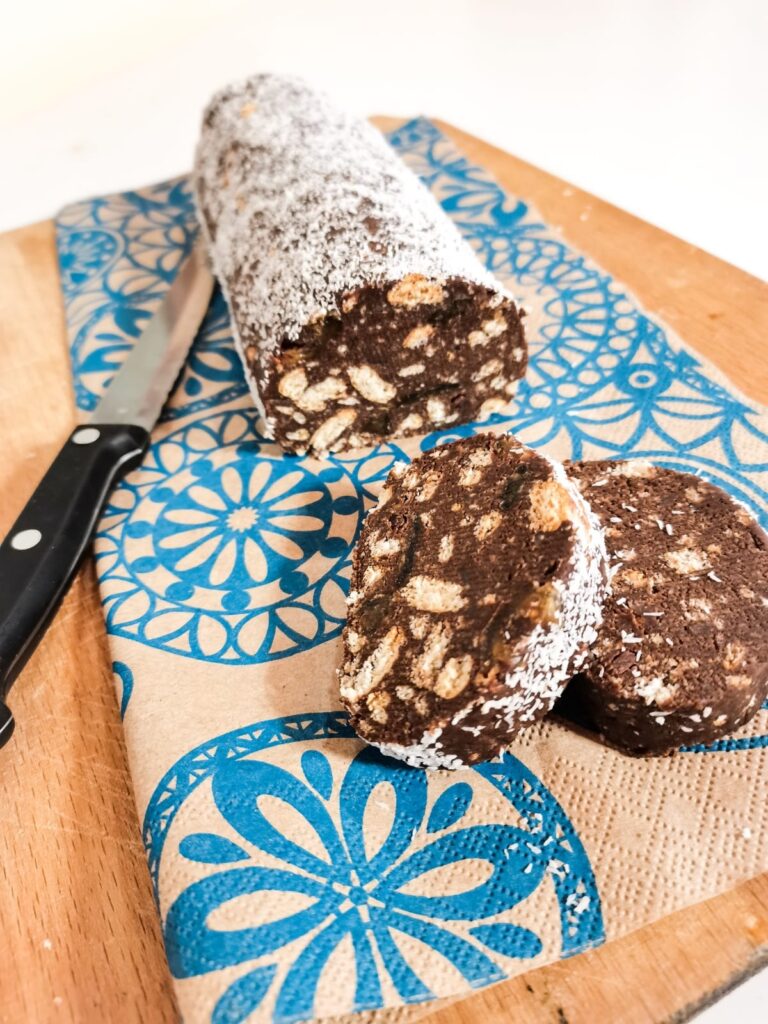 Salam de biscuiti vegan