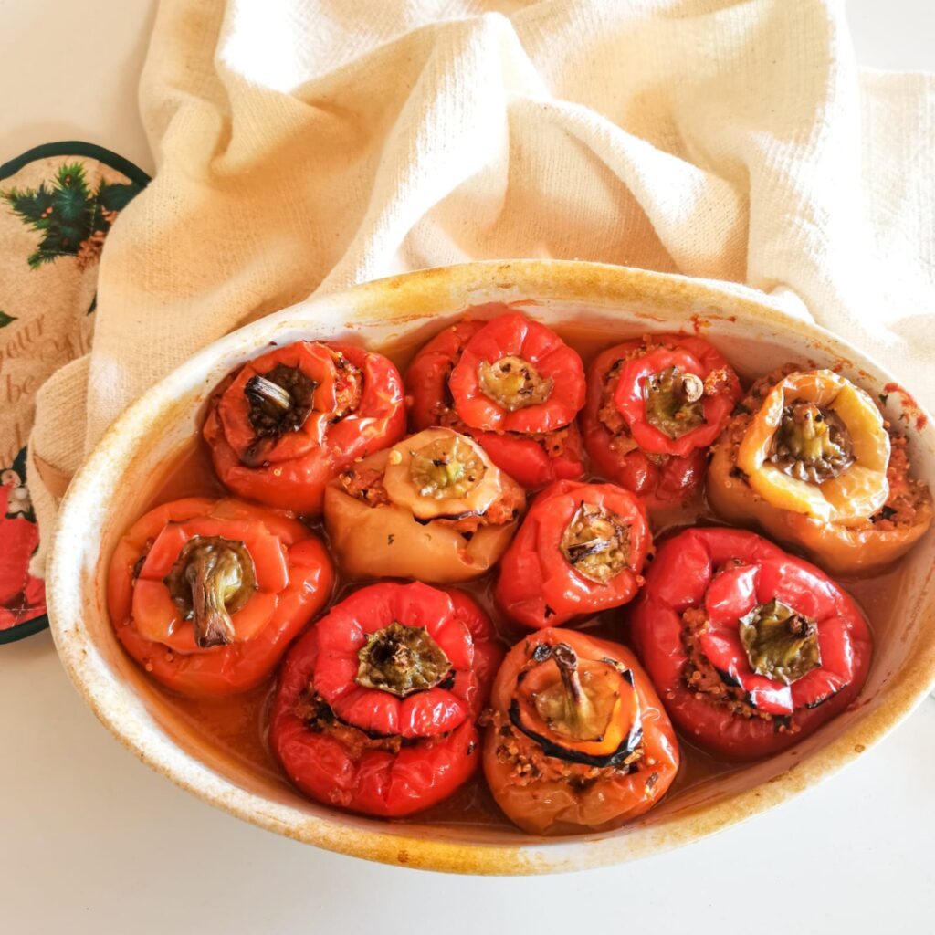 Ardei umpluti cu legume si quinoa