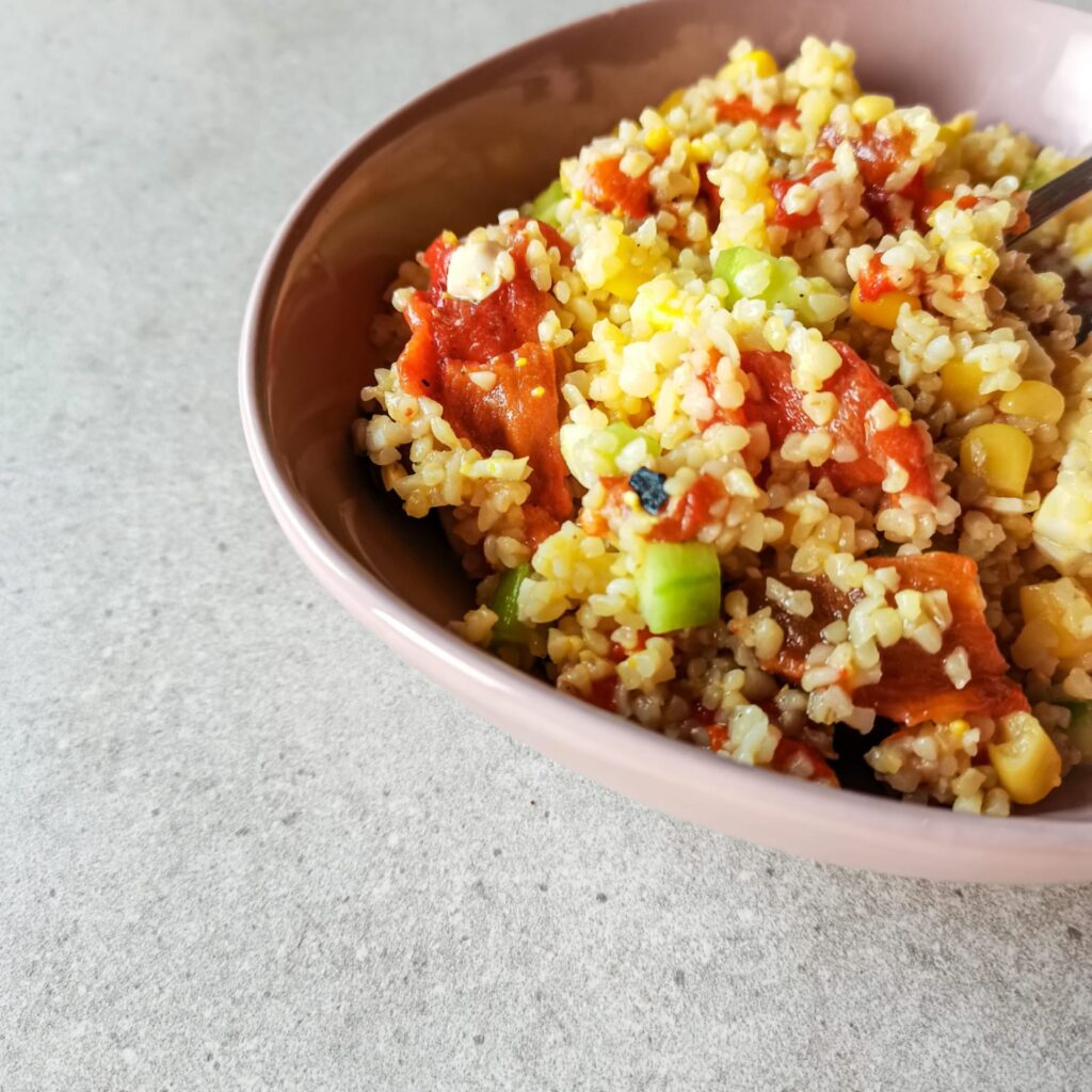 Salata cu bulgur si legume