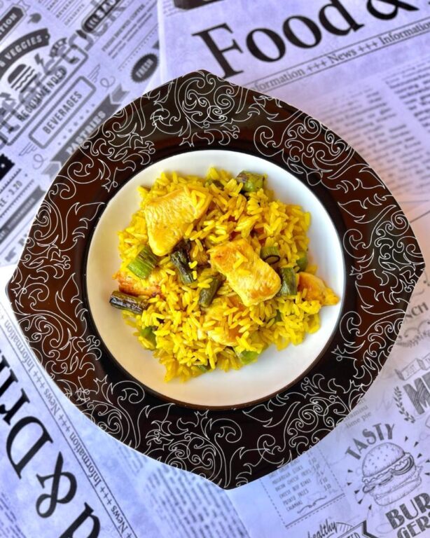 Orez cu pui si curry iCooking pentru bucatarii de acasa