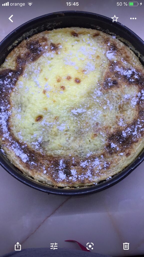 Tort de clatite cu brânza