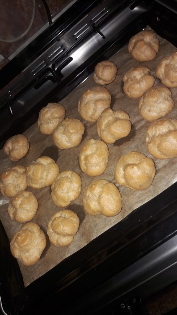 Aluat choux a la creme