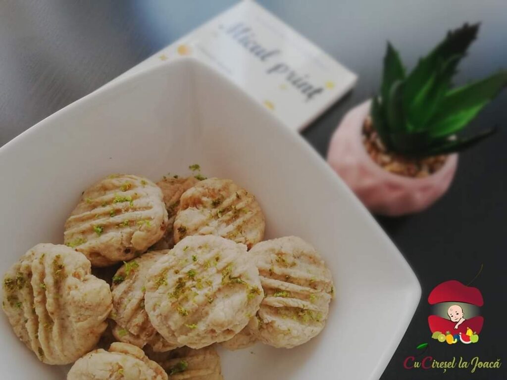 Biscuiți fragezi cu osânză