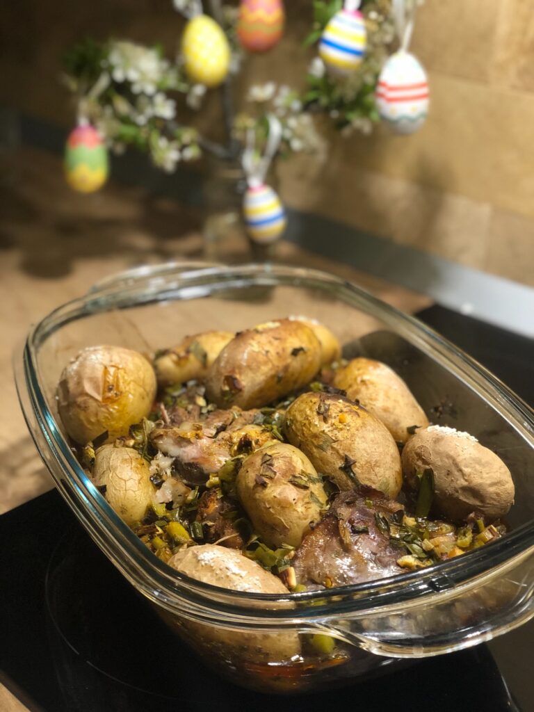 Friptura de ied și cartofi copți 😋