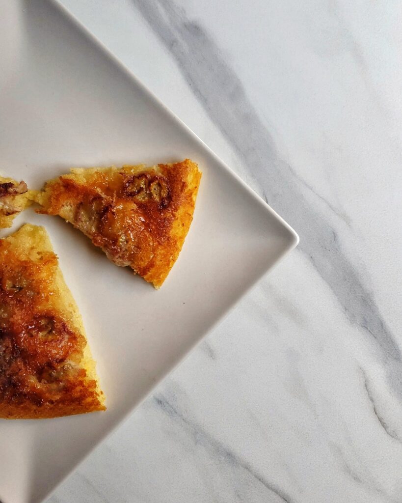 Tort cu banane în tigaie