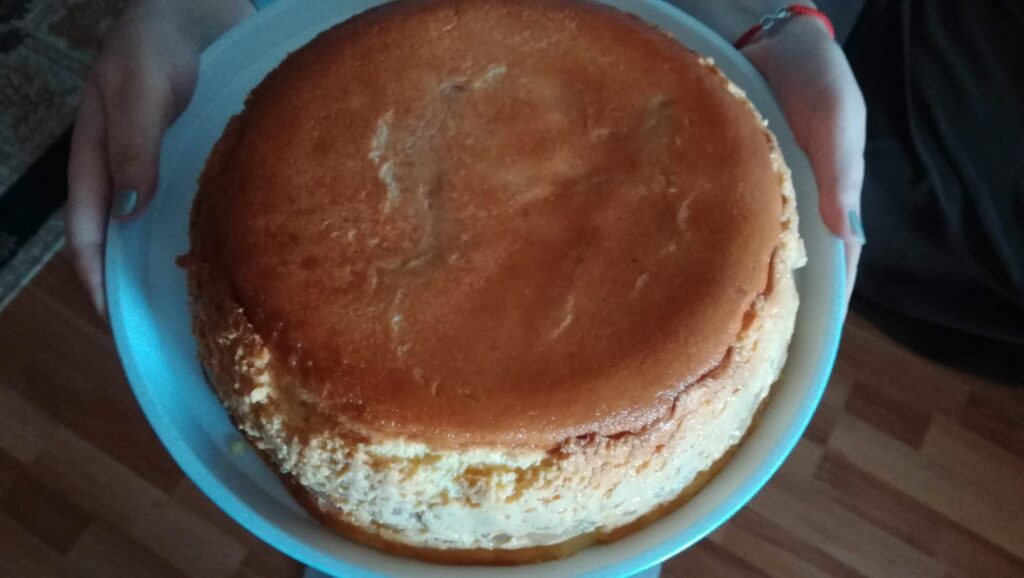 Tort de mere cu zahar ars