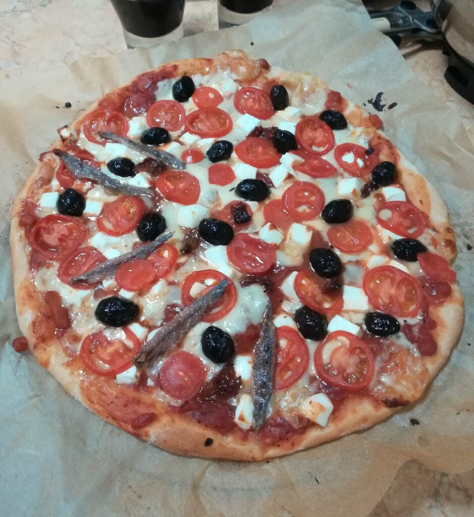 Caprese & Anchois Pizza