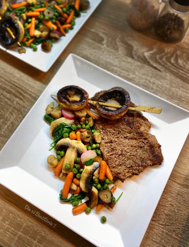 Vită la grătar cu legume trase în unt